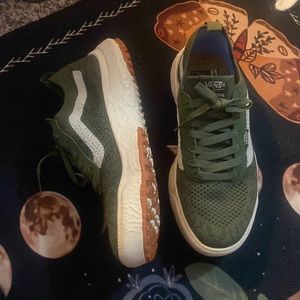 Vans ultrarange olive
